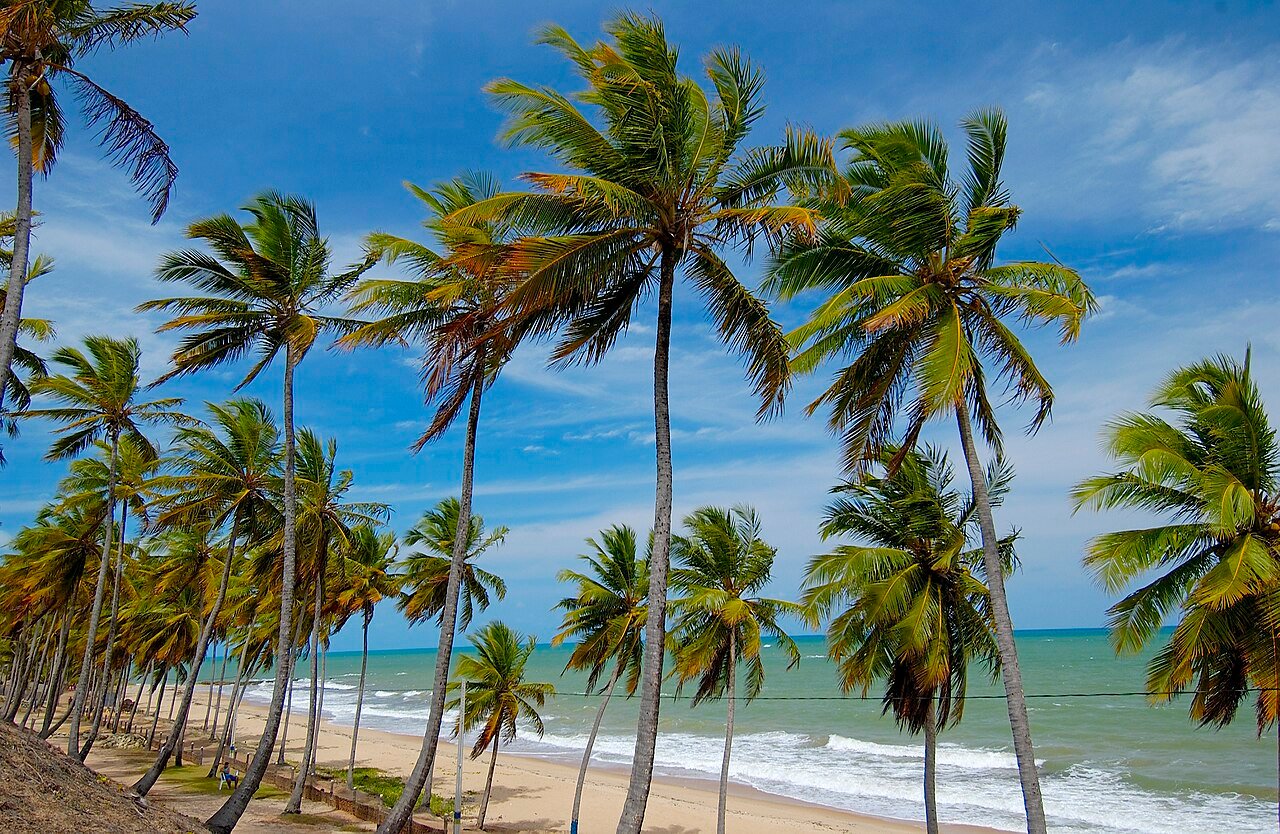 Praia de Coqueirinho na Costa do Conde, Paraíba